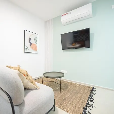 Port City Haifa - Downtown Luxury Apartments מראה חיצוני תמונה