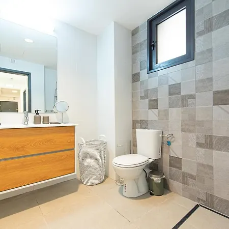 Port City Haifa - Downtown Luxury Apartments מראה חיצוני תמונה