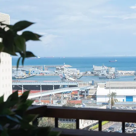 Port City Haifa - Downtown Luxury Apartments מראה חיצוני תמונה
