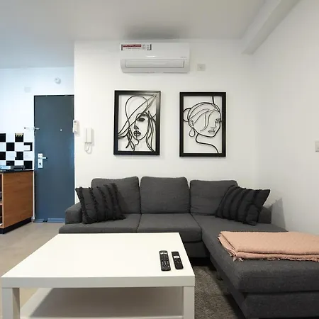 Port City Haifa - Downtown Luxury Apartments מראה חיצוני תמונה