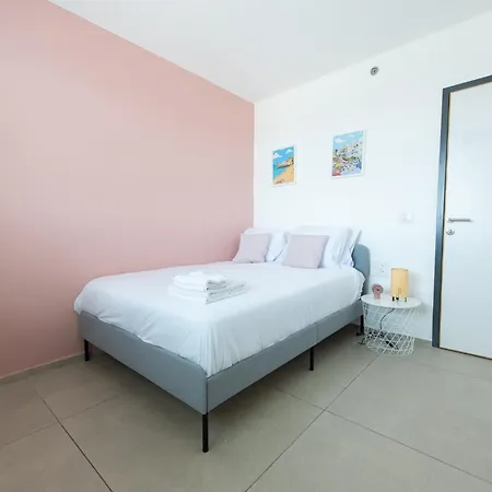 Port City Haifa - Downtown Luxury Apartments מראה חיצוני תמונה
