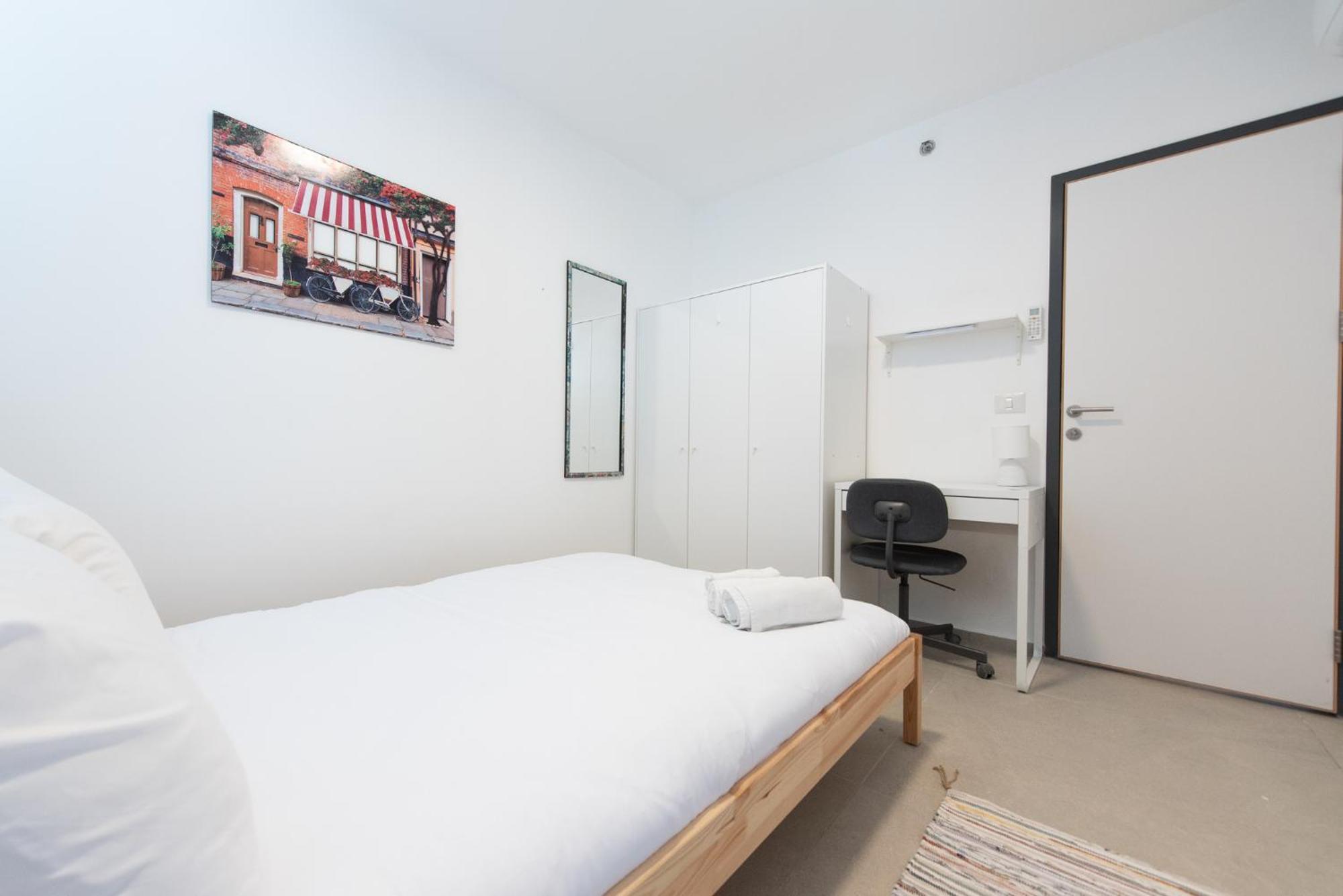Port - Downtown Luxury